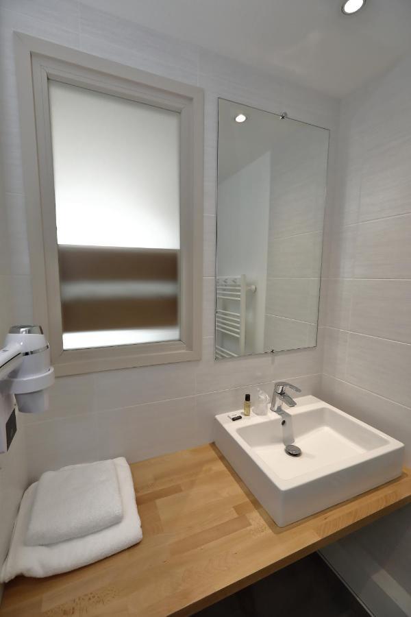Newport Hotel 3*