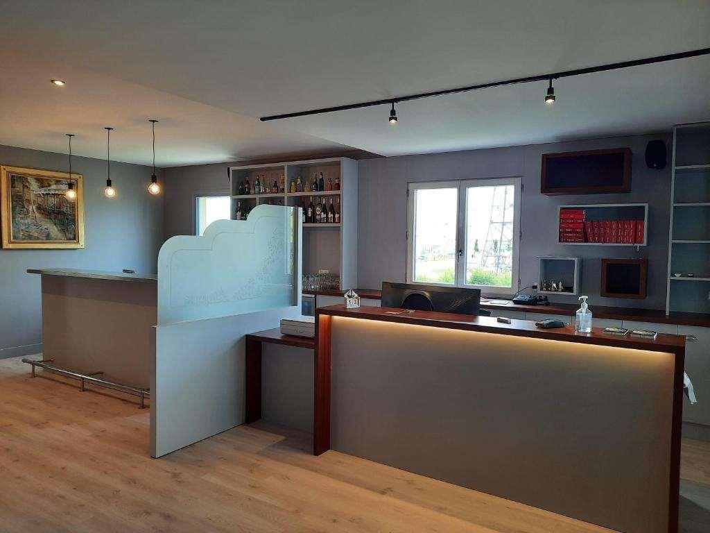 Hotel Newport Villefranche-sur-Saone
