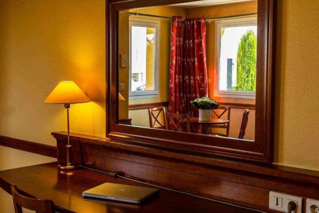 Newport Hotel Villefranche-sur-Saone