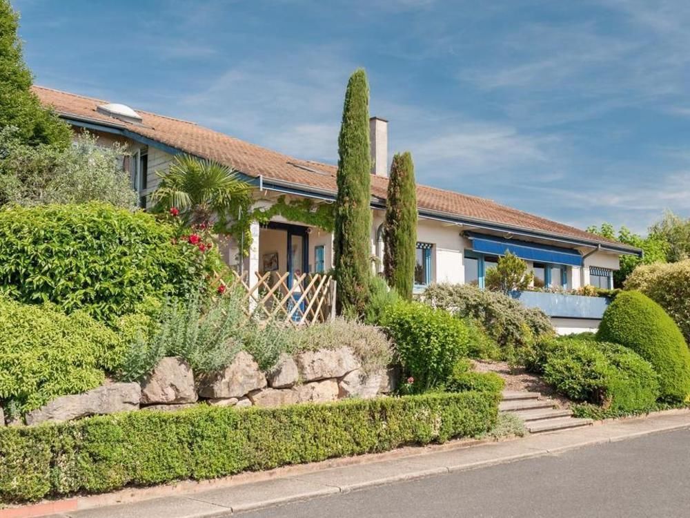 Newport Hotel 3*