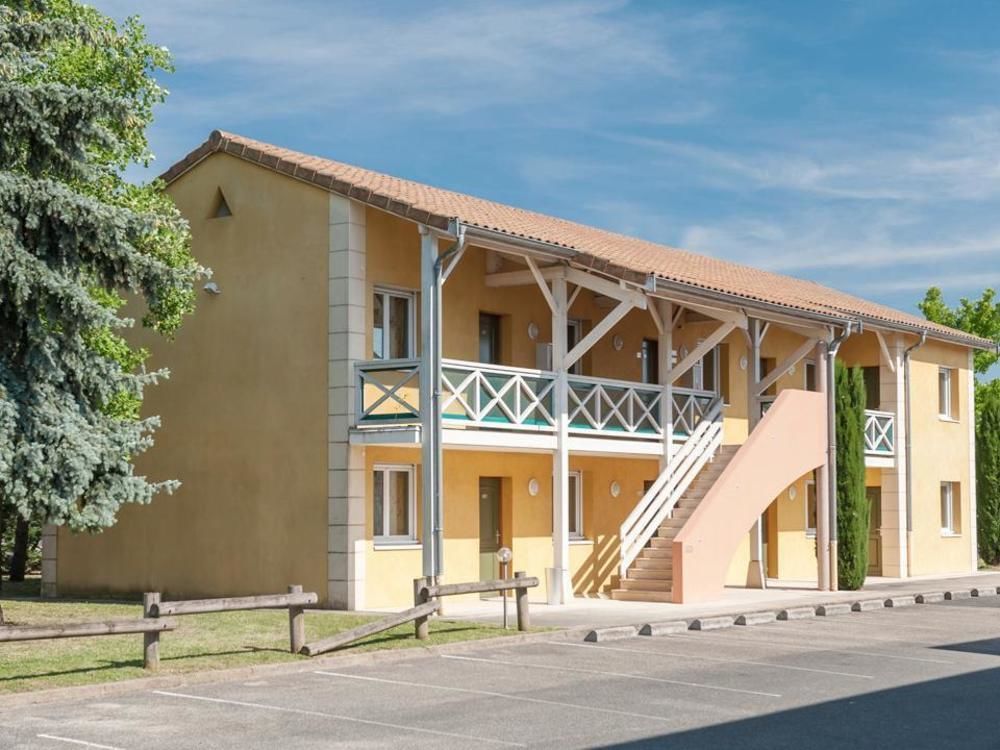 Hotel Newport Villefranche-sur-Saone